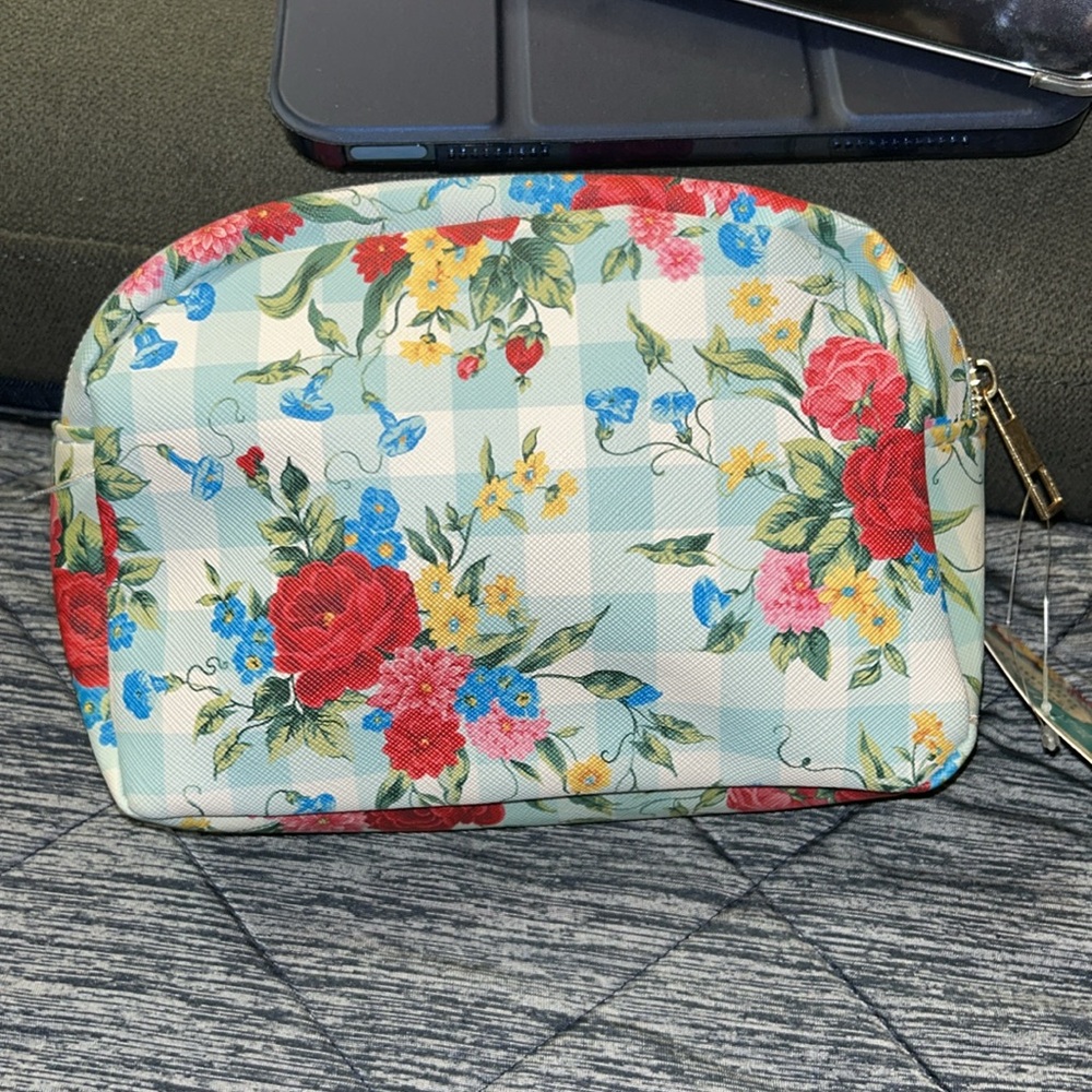 NWT Pioneer Woman Floral Sweet Rose Cosmetic bag - Picture 5 of 10